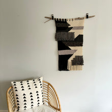 Load image into Gallery viewer, Abstract Macrame No. 005