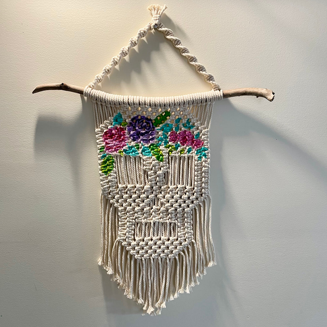 Macrame Sugar Skull #001