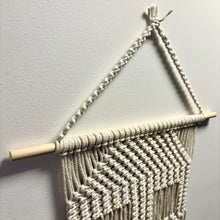 Load image into Gallery viewer, Macrame Skull
