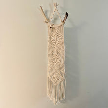 Load image into Gallery viewer, Macrame Deer Antler #004
